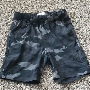 Old Navy XS Boy's Camouflage Sport Shorts